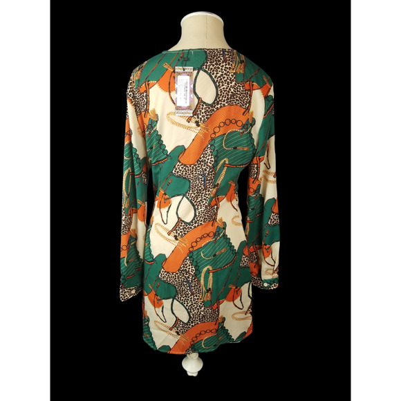 Boohoo Satin Chain Print Twist Shift NWT Size 6 - Picture 4 of 4